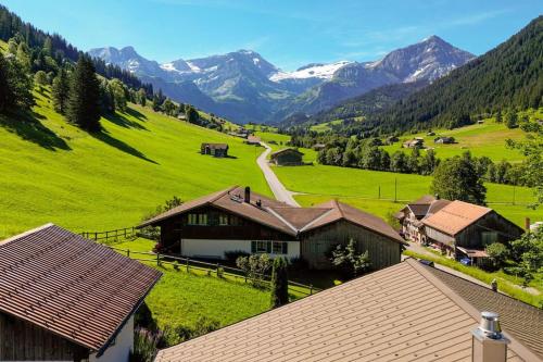 Chalet Ananda, Lauenen bei Gstaad in Lauenen Bei Gstaad