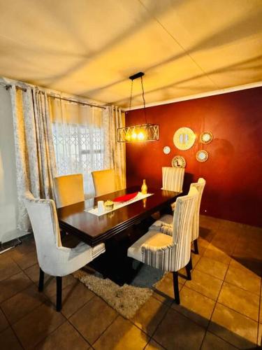 Grey shade Grey shade