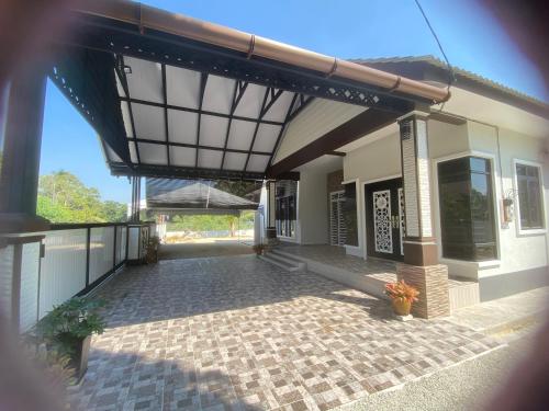 Exterior view, Homestay Mak Arah 2 MU5L1M shj in Binjai