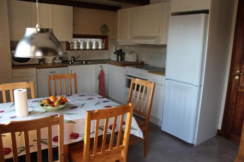 Lilla Sandereds Gård - image 12