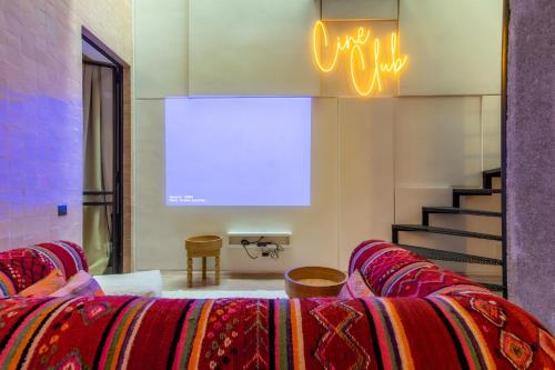 Riad Doum Collection 2