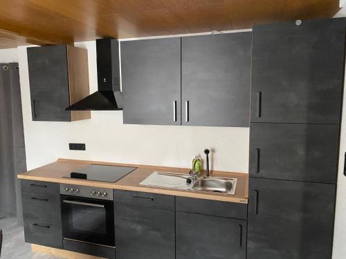Kitchen, Ferienwohnung Furst in Ehringshausen