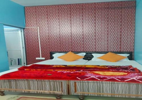Deluxe Double Room image 1