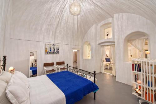 White Cave Private Villa - image 10