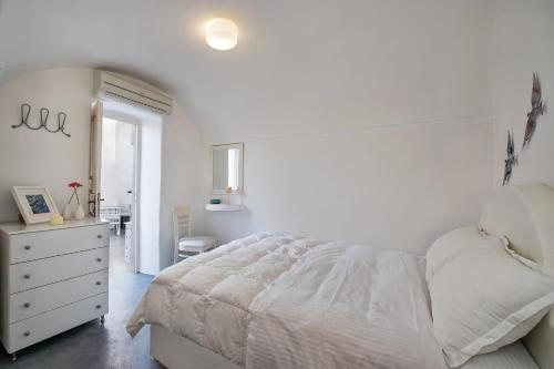 White Cave Private Villa - image 13