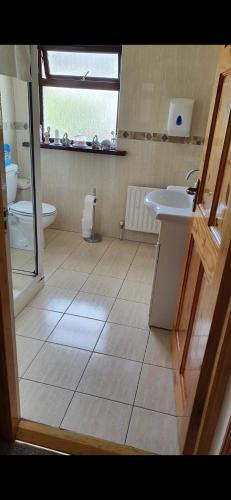 Bathroom, Tranquillity 1 in The Gateway