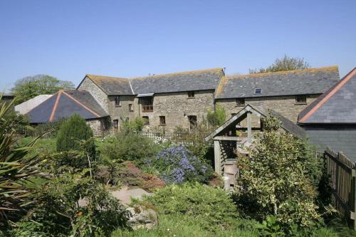 Superb Old Farmhouse near the Beach with Large Hot Tub , Free Access to an Indoor Pool, Free Animal Feeding ,Free Pony Rides and Free Tractor Rides Superb Old Farmhouse near the Beach with Large Hot Tub , Free Access to an Indoor Pool, Free Animal Feeding ,Free Pony Rides and Free Tractor Rides
