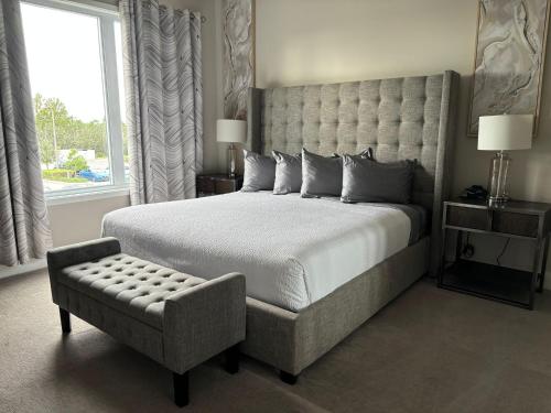 Chic Two Story Orlando Condo Near Disney