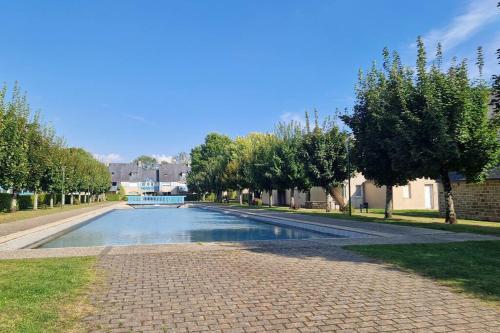 PORT LA FORET T2 avec jardin 300m de la plage in Kerleven