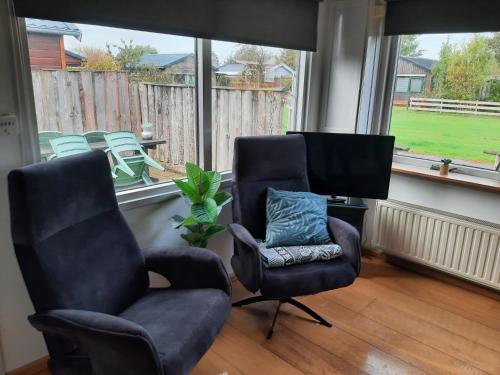  Tinyhouse Dirkshorn Noord-Holland honden welkom omheinde tuin 10 km van strand in Dirkshorn
