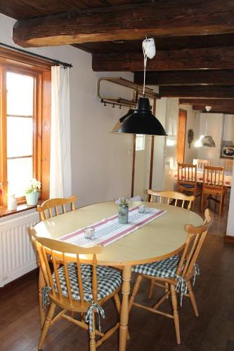 Lilla Sandereds Gård - image 3