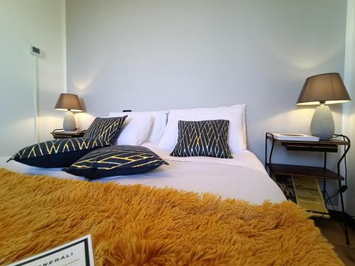 ArtGallery - Suite Superior - camera matrimoniale in Villa, Viterbo (foto 4)