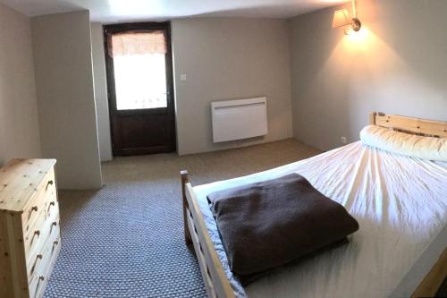 Chalet avec vue sur le fort de Château Queyras (Chalet avec vue sur le fort de Chateau Queyras) in Château-Ville-Vieille