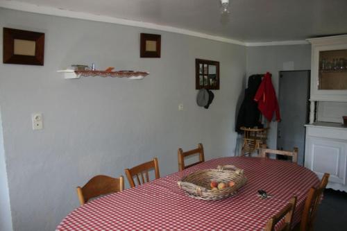 Chalet avec vue sur le fort de Château Queyras (Chalet avec vue sur le fort de Chateau Queyras) in Château-Ville-Vieille