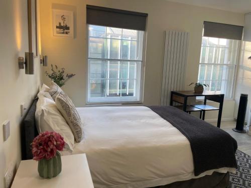 Grays Inn Road - Room 4, Londres (photo 2)