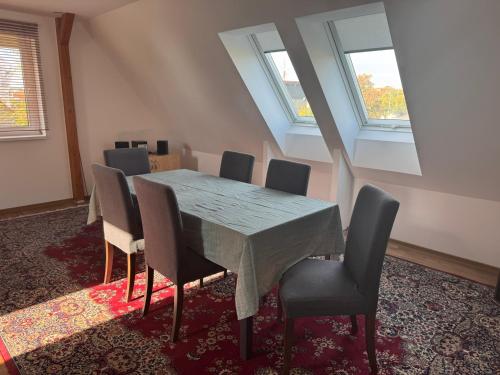 Facilities, Lochkov 53 in Prague 16