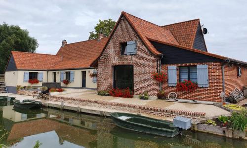 Au chemin du paradis Gîte de 10 personnes 4 Etoiles gîte à louer Salperwick