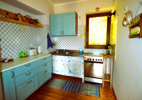 virtuve, Ai 4 Gatti B&B in Bielmonte