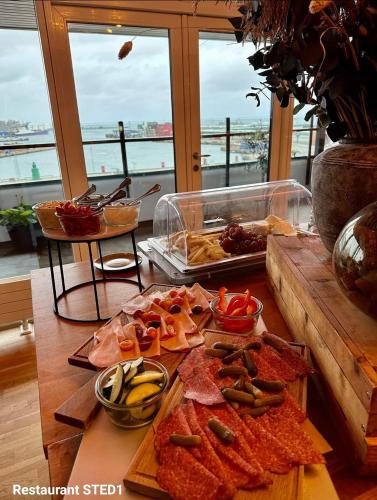 طعام و مشروبات, Harbour Living by Jutlandia - Hostel Style in Frederikshavn City Center