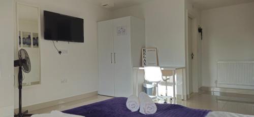 MPL Ensuites with kitchenettes Suites - Leeds City - Netflix & WIFI- First Direct & 02 Arena- LGI Hospital & Uni 5 Mins, Leeds (Foto 4)