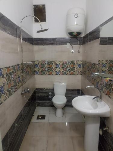 NUBIAN MONALIZA guest house Room Type - Budget Triple Room
