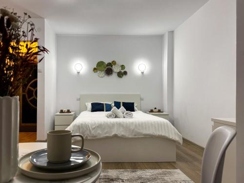 Superior One Bedroom Apartment Unirii Square, Bucharest