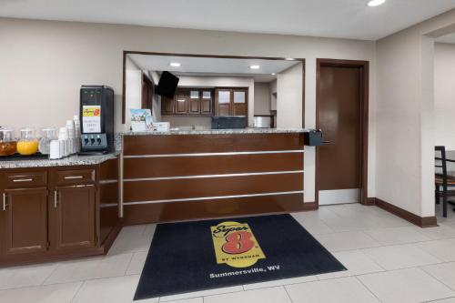 Lobby, Super 8 by Wyndham Summersville/New River National Park in Summersville