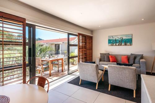 Onetangi Beach Apartments in Waiheke Island