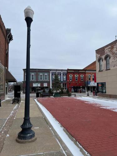 Spacious, Vibrant Downtown Apt Between Ann Arbor and Detroit Spacious, Vibrant Downtown Apt Between Ann Arbor and Detroit