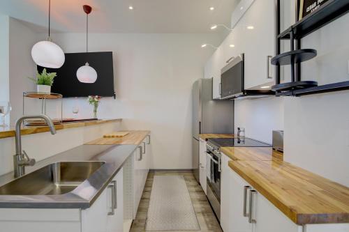 Luxury Barndo 2AS EuropeStyle Farm Stay Fresh Eggs