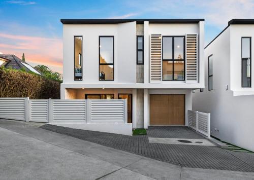 Elegant New Luxury Retreat in Remuera, Auckland