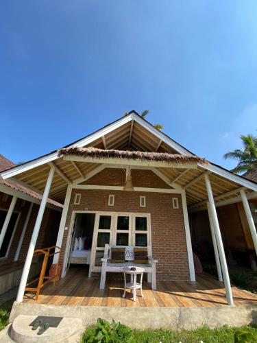 Tetebatu Flush Harmony Room Type - Triple Room with Mountain View