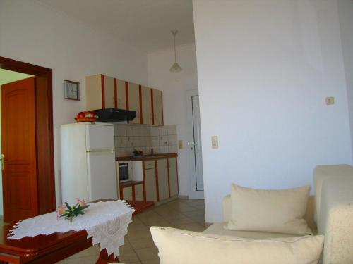 Spiros Studios - image 3