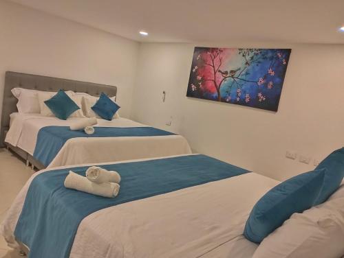 2 king beds