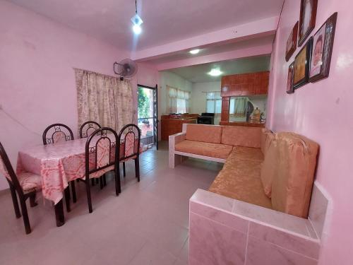 Konyha, Casa mi bello Raudal in Nautla