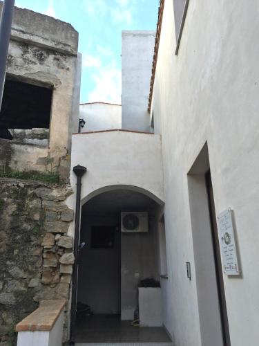 Exterior view, B&B La Torre in Loceri