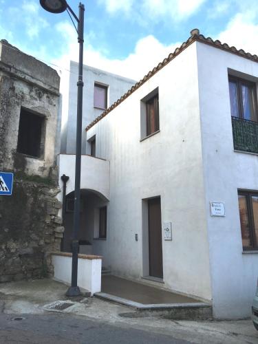 Entrance, B&B La Torre in Loceri