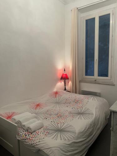 Spacieux appartement T4 avec cours privée, Marseille (photo 7)