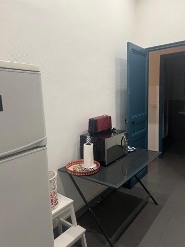 Spacieux appartement T4 avec cours privée, Marseille (photo 11)
