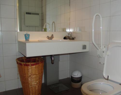 City Apartments Antwerpen - image 11