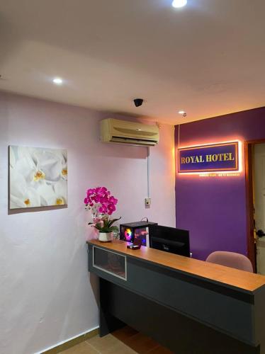 ROYAL HOTEL by MR VJ Business in Kuantan