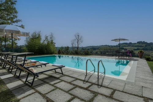 مسبح, Casale Cinque Valli 8 in Centoia I