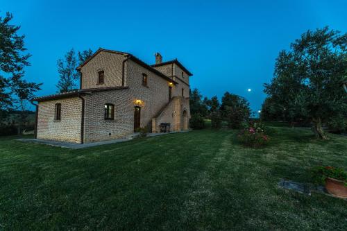 Four-Bedroom Villa image 9