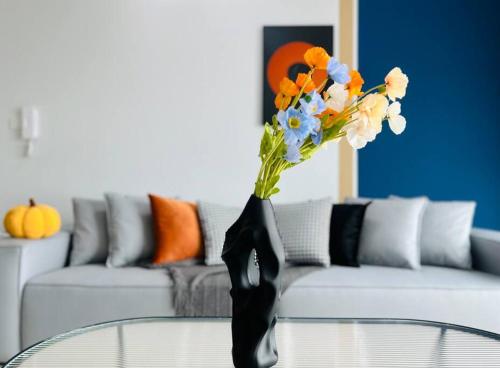 3BR-BlueVivid-Paradigm Residence by Guesthouse-6-9Pax 3BR-BlueVivid-Paradigm Residence by Guesthouse-6-9Pax