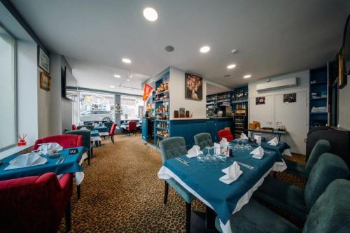Villa des Arts - image 14