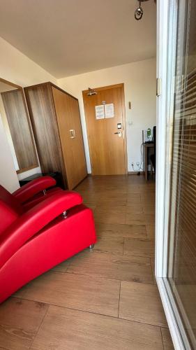Single Room image 10