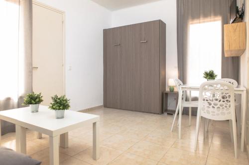 RVHotels Apartamentos Benelux - image 13