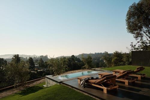 Eterne by Stay Awhile Villas in Los Angeles, USA