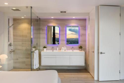 Crest Estate by Stay Awhile Villas