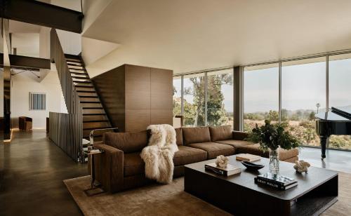 Eterne by Stay Awhile Villas in Los Angeles, USA